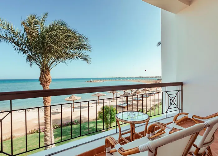 Üdülőközpont Sunrise Alma Bay 4*